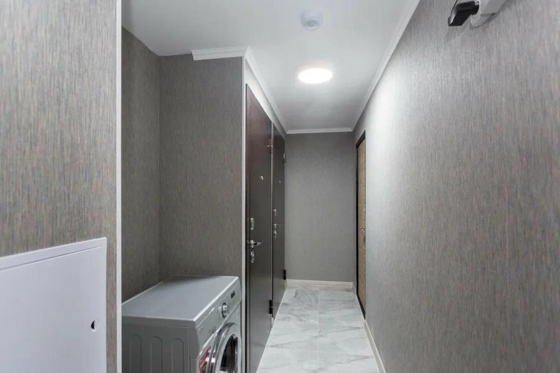 Уютная Студия В Центре Almaty Exterior foto